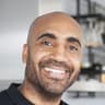Tyrone, wrapspecialist bij Wrap je Keuken
